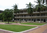 Budova Múzea genocídy Tuol Sleng, bývalá väznica S-21. (zdroj: wikipedia) 