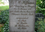 Hrob E. T. A. Hoffmanna v Berlíne. (zdroj: wikipedia) 