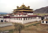 Najstarší tibetský budhistický kláštor Samjä z 8. storočia. (zdroj: wikipedia) 