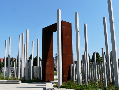 nazov