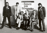 Na fotografii dôležité osobnosti politického života v ČSFR (v poradí zľava): Ján Langoš (VPN, minister vnútra, r. 1990 - 1992), Vladimír Mečiar (VPN, predseda SNR v r. 1990 – 1991), Václav Havel (Občianske fórum, prezident, r. 1989 - 1992), 