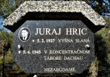 Urnová schránka protifašistického bojovníka Juraja Hrica v kolumbáriu na cintoríne vo Vyšnej Slanej – detail. (foto: Pavol Ičo) 