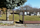 Vstupná brána cintorína vo Vyšnej Slanej. (foto: Pavol Ičo) 