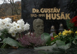 Husák Gustáv *10.1.1913 — † 18.11.1991 cintorín m.č. Dúbravka, Bratislava, foto Pavel Ondera