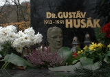 Husák Gustáv *10.1.1913 — † 18.11.1991 cintorín m.č. Dúbravka, Bratislava, foto Pavel Ondera