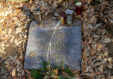 Kochanský Marián *4. 6. 1955 — † 28. 4. 2006, Urnový háj pri Krematóriu, Bratislava