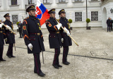 Príchod na nádvorie Prezidentského paláca